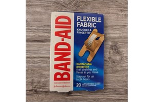 BAND-AID Flexible Fabric Bandages Knuckle & Fingertip, 20-Count