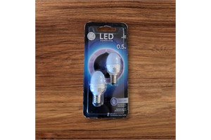 GE C7 LED Bulb, Night-Light Plug-In, Soft White, 0.5-Watt, Candelabra Base, 2-Pack