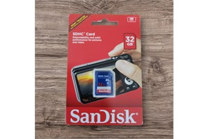 SanDisk 32GB Class 4 SDHC Memory Card